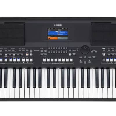 Yamaha PSRSX600 Arranger Workstation - 61 Keys