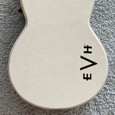 Mint EVH Limited Edition SA-126 Special, Ebony Fingerboard, Satin Shell Pink image 8