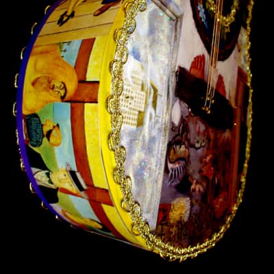 Art Guitar "FRIDA KAHLO" by the Artiste El Daga  Collage NFT Opportunity. Non Fungible Token Bitcoin image 14