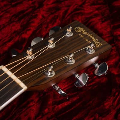 Martin OM-35 Custom Shop Acoustic Guitar with Hardshell Case image 5