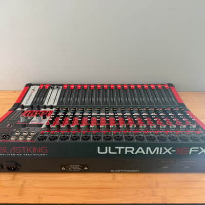 Blastking Ultra max 16FX 2023 - Black and red image 2
