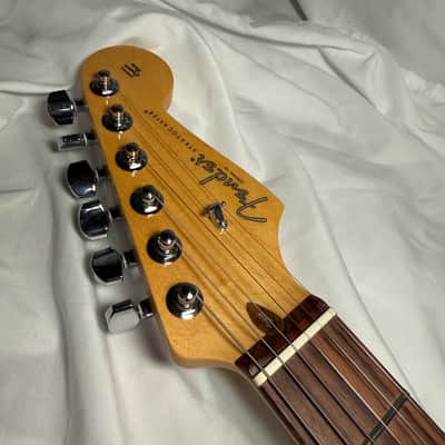 Fender Sienna Sunburst Stratocaster HSS image 4