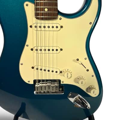 Fender American Series Stratocaster with Rosewood Fretboard 2001 - Aqua Marine Metallic image 12