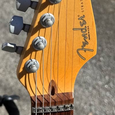 1997 Fender Jeff Beck Signature Stratocaster W/HSC Sea Foam Green Lace Sensor HSS image 5