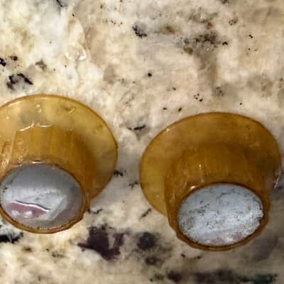 Guild / Kay 2 Gold Knobs Volume Tone 60s image 3
