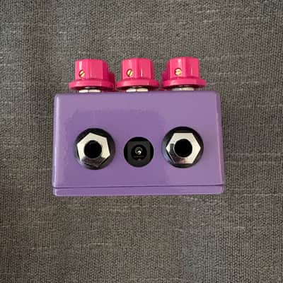 JHS Violet Lari Basilio Signature Distortion - Purple image 3