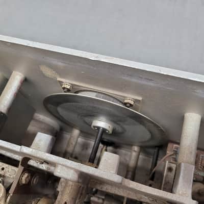 Hewlett Packard Model 650A Test Oscillator - Gray image 14