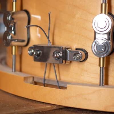 PDP 20-Ply Maple Snare with Wood Hoops and Chrome Hardware 14 x 5.5 in. (PDSN5514NAWH) image 3