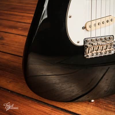 Fender Jimi Hendrix Stratocaster Black 2015 image 15