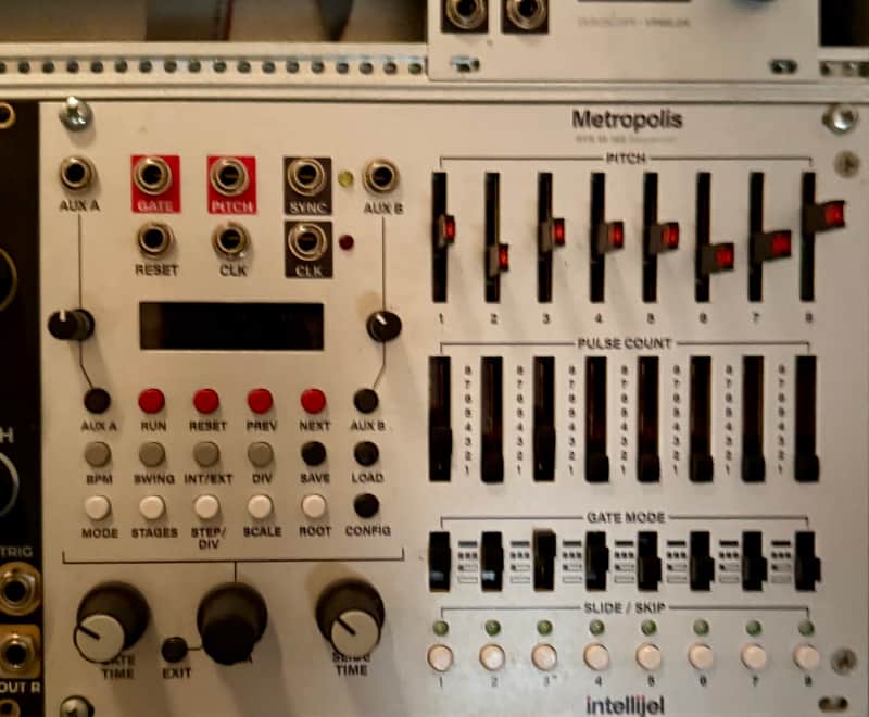 Intellijel Metropolis Complex Pitch / Gate Sequencer Eurorack Synth Module 2015 - 2020 - Silver image 1