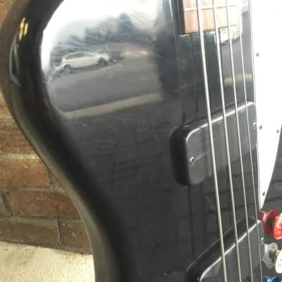 Gibson USA Thunderbird Studio 4-string Bass Guitar 2007 Ebony image 9