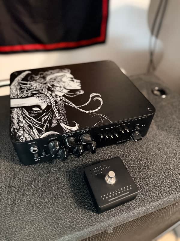 Darkglass Electronics Microtubes 900 V2 900-Watt Bass Amp Head 2019 - Black with Euryale image 1