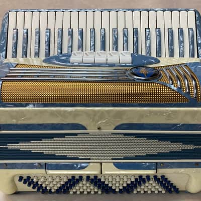CAVALIER 2-REED ACCORDION #CRZC58 image 1