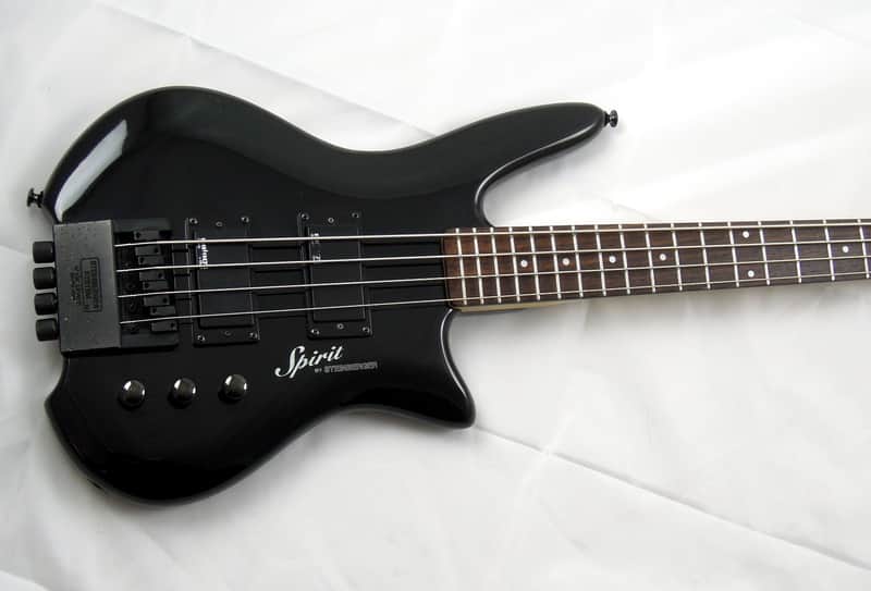 Steinberger Spirt XZ-2 4-String Headless Bass w/EMG Select Pickups