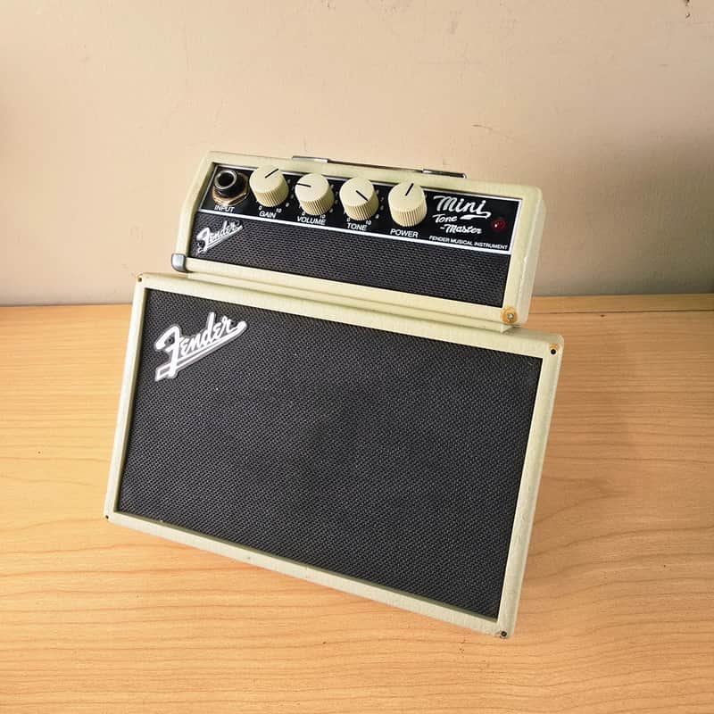 Fender Mini Tone-Master 1-Watt 2x2" Mini Guitar Combo Amp image 1