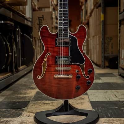 Eastman T484 Classic Thinline Electric Guitar image 2