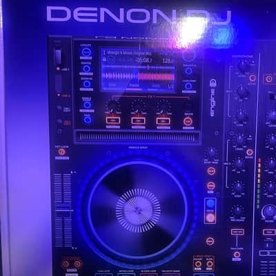 Denon MCX8000 4-Channel Professional Standalone DJ Player / Controller 2016 - Present - Black image 2