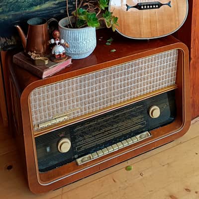 Antique Romantic Parlor guitar ca. 1910 Restored! image 2