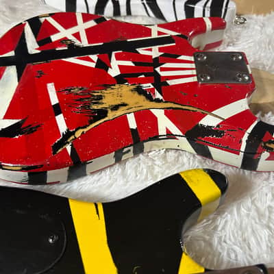 Eddie Van Halen Mini 30" Playable Guitar Set - Custom Built One Of A Kind Set - Great For Playing/Travel/Display image 9