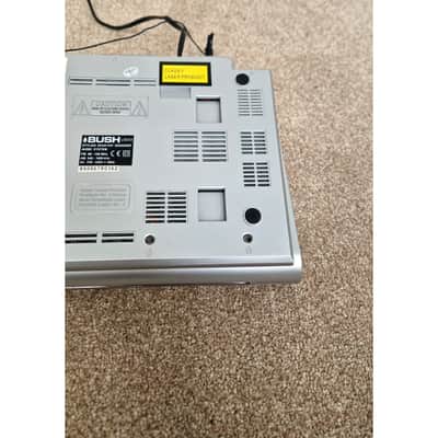 Bush LSD33 - Like New w/ Original Box & remote_control image 9