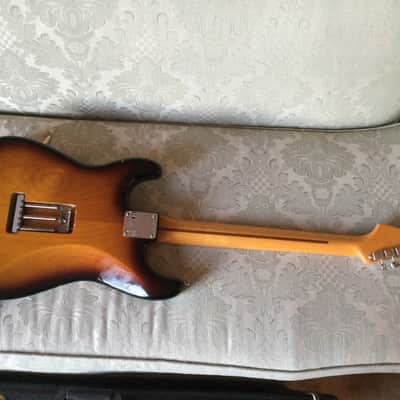 Fender Eric Johnson Stratocaster 2-Color Sunburst image 10