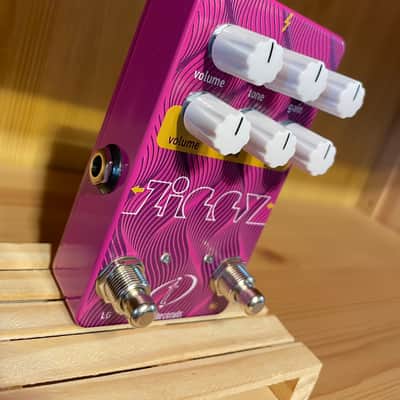 Crazy Tube Circuits Ziggy V2 Dual Overdrive/Distortion 2010s - Purple image 2