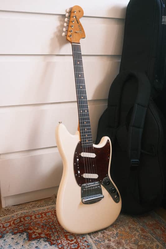 Fender Vintera III Mid '60s Mustang 2025 - Present - Olympic White