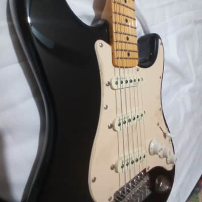 Tanglewood TSB57 ENTWISTLE PICKUPS image 3