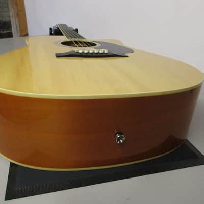Asheville Single Cutaway Acoustic Guitar image 4