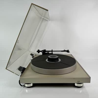 Vintage Harman Kardon T45 Turntable w/ Shure V15 V-MR MM Phono Cartridge image 9