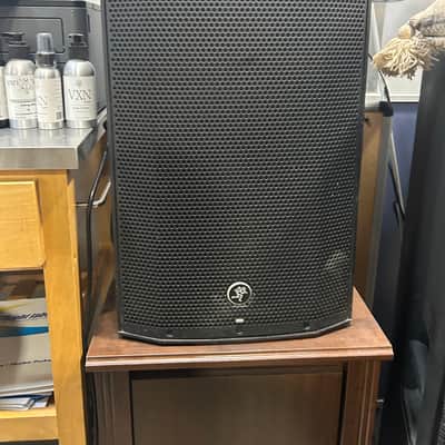 Mackie Thump 12BST 1300W 12" Advanced Powered Loudspeaker image 2