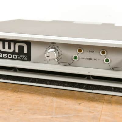 Crown Macro-Tech 3600VZ 2-Channel Power Amplifier CG0127V image 3