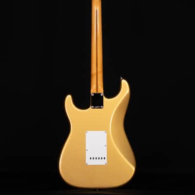 Fender Vintera III Late '50s Stratocaster, Maple FB, Aztec Gold image 7