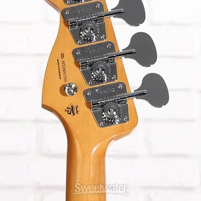 Fender Vintera III Late '60s Precision Bass - Lake Placid Blue with Maple Fingerboard (PBassV360MLPd1) image 6