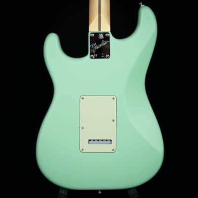 Fender American Performer Stratocaster HSS Satin Surf Green Maple Fingerboard (US22031221) image 2