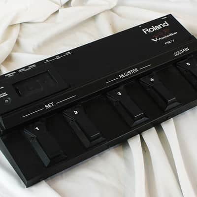 8308 - Space Gray Roland FR-7 Digital Piano Accordion 41 120 Previous Version FR-7X FR-8X image 2