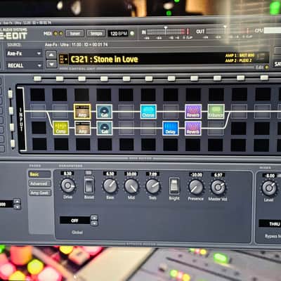 Fractal Audio Axe-FX Ultra (with Roland USB/MIDI Interface) image 3