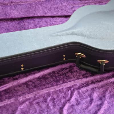 D'Angelico Hardcase for 15" semi-hollow guitars * Robust protection for your precious Instrument * image 6