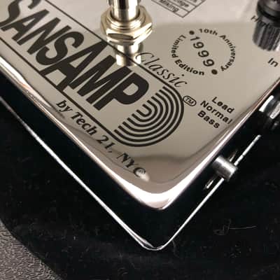 Tech 21 Tech21 SansAmp Classic 10th Anniversary Limited Edition(Signed) 1999 - Chrome image 5