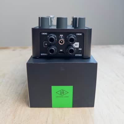 Universal Audio Galaxy '74 Tape Echo & Reverb 2023 - Present - Black image 3