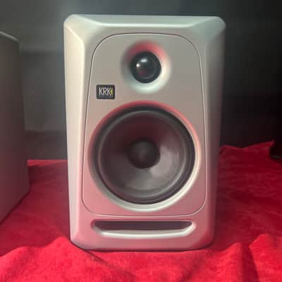 KRK Classic 5 2-Way 5" Active Studio Monitors (Pair) 2020 - 2021 - Black image 10