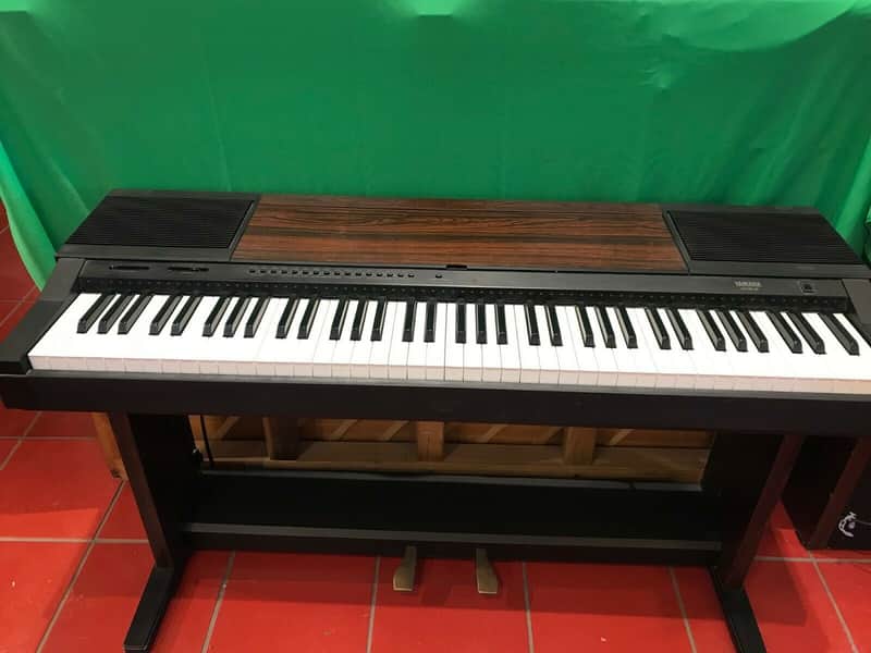 Used Yamaha Clavinova CVP-5 Digital 76 Key Piano Made in Japan