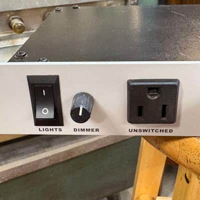 Phonic PPC 9000 Power Conditioner With Light Modules image 3
