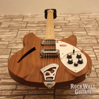 Rickenbacker 330 w Walnut 2014 image 7
