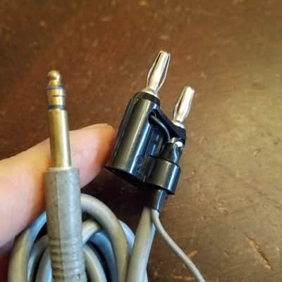 ONE (1) Switchcraft etc. TT Bantam test cable MK871GS TRS Motorola dual banana plug 1970s - grey plastic image 2
