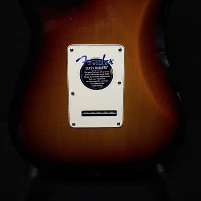 FENDER AMERICAN STRATOCASTER 2002 - 3 TONE SUNBURST image 10
