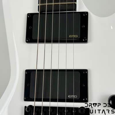 Jackson Pro Series Signature Rob Cavestany Death Angel Electric Guitar - Snow White image 6