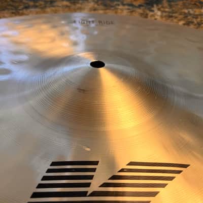 Zildjian 24” K LIGHT RIDE Perfect! MASSIVE 2 Foot Golden GLOWING Complex Beauty! 3017 g! MINT image 5