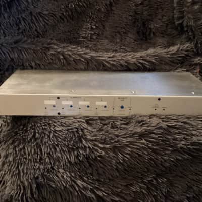 Furman Signal Processing Model HDS-6 image 1