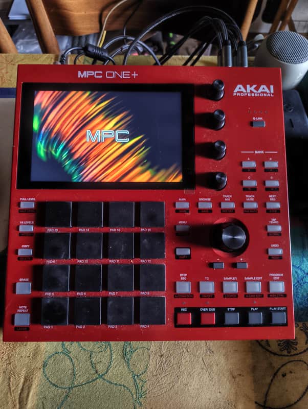 Akai MPC One + Software Bundle image 1